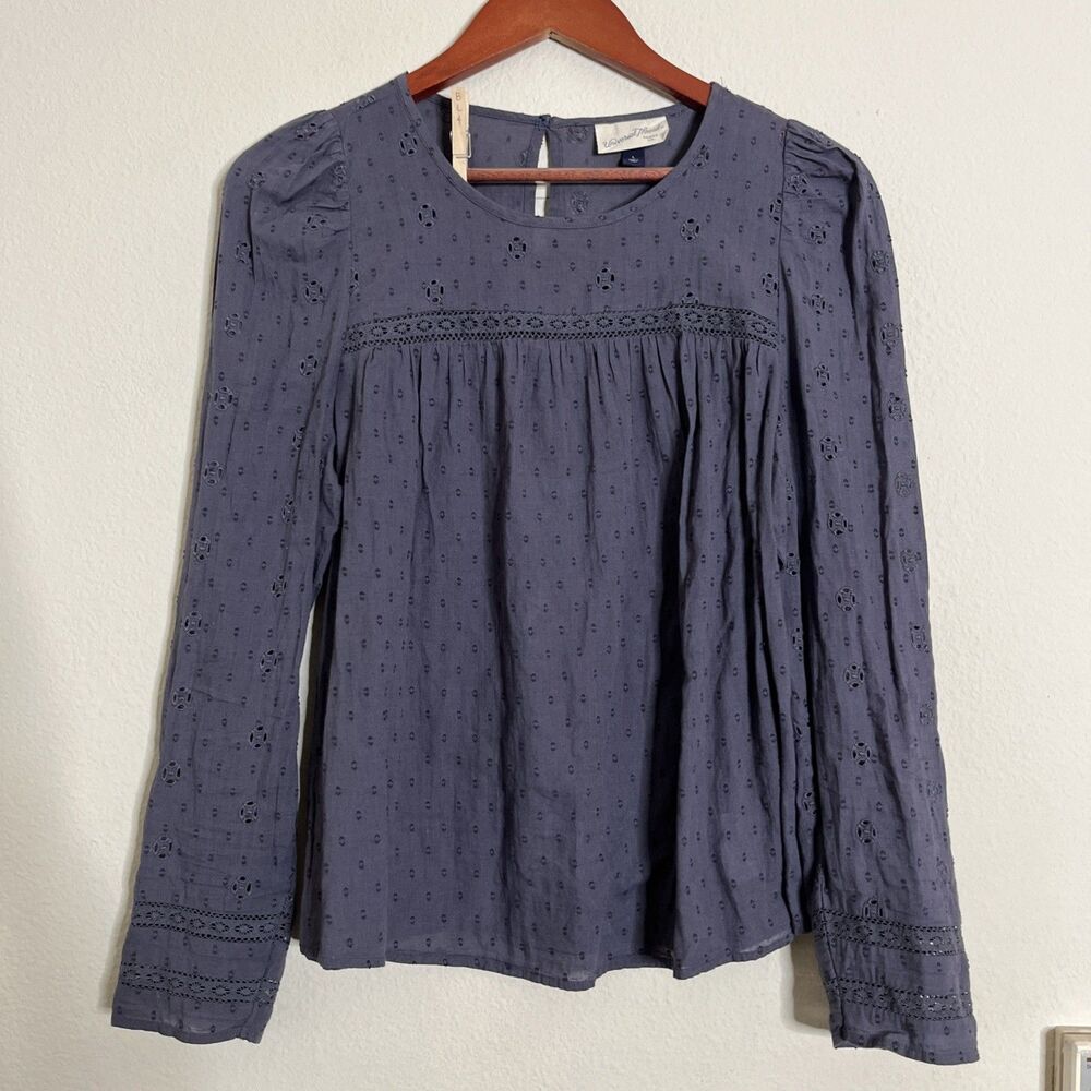 Universal Thread Long Sleeve Eyelet Floral 100% Cotton Peasant Top Blouse SZ L